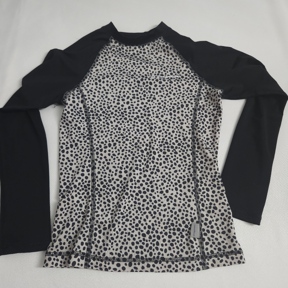 O'Rageous Juniors' Safari Printed Long Sleeve Rash Guard medium